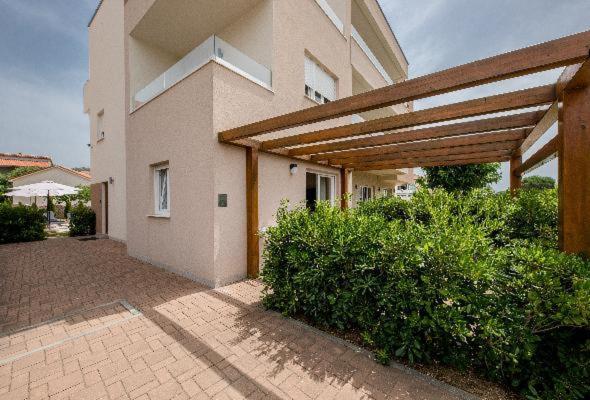 לופאר B&B Vila Sabbia מראה חיצוני תמונה